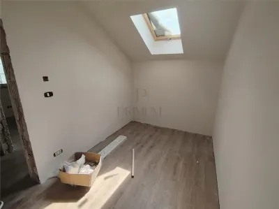 Casă 4 camere Moșnița Nouă - poza 8