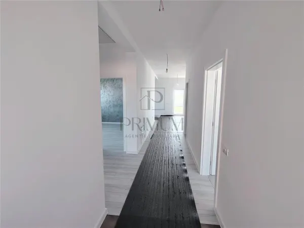 Casă 4 camere Moșnița Nouă - poza 3