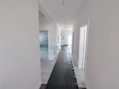 Casă 4 camere Moșnița Nouă - poza 3