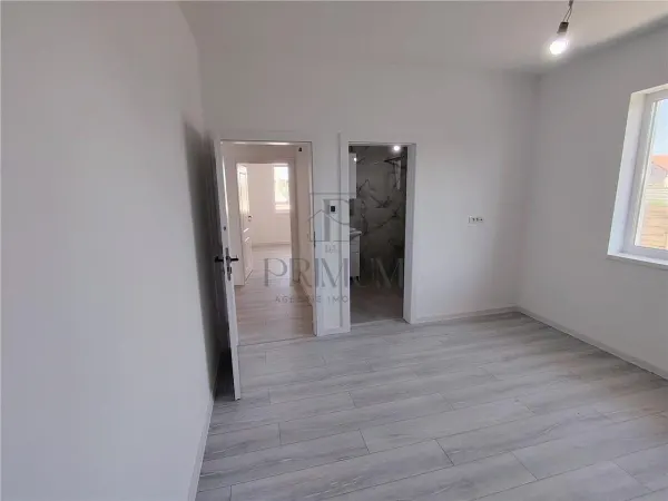 Casă 4 camere Moșnița Nouă - poza 10