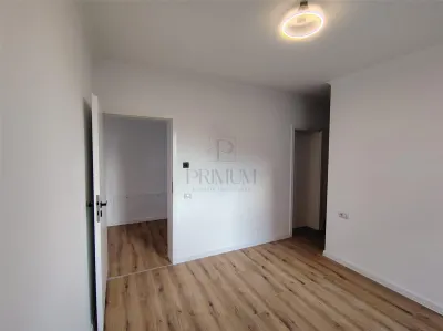 Casă 4 camere Moșnița Veche - poza 5