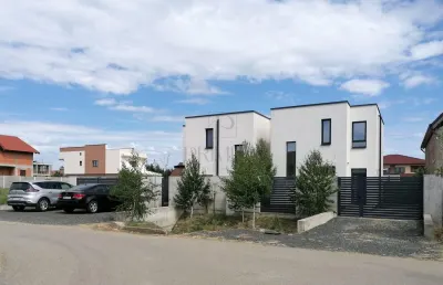 Casă 4 camere Moșnița Nouă - poza 2