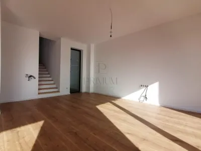 Casă 4 camere Moșnița Nouă - poza 22