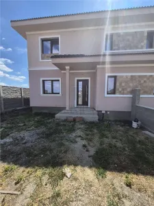 Casă 4 camere Moșnița Nouă - poza 2