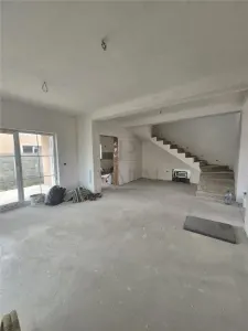 Casă 4 camere Moșnița Nouă - poza 5