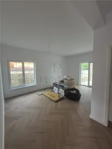 Casă 4 camere Moșnița Nouă - poza 14