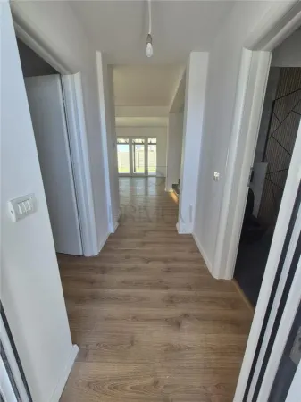 Casă 5 camere Moșnița Nouă - poza 8