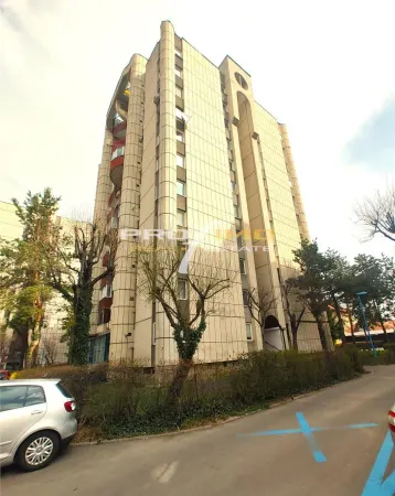 Apartament 3 camere Brașov - poza 2