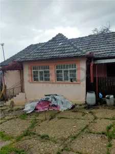 Casă 3 camere Burzuc - poza 2