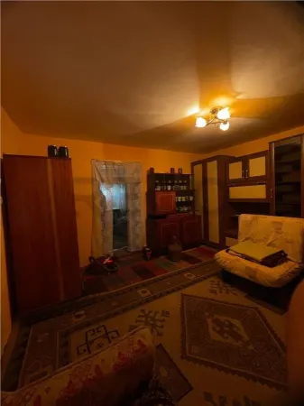 Casă 3 camere Burzuc - poza 4