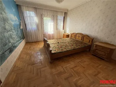 Casă 5 camere Bacău - poza 10