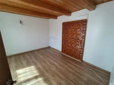 Casă 4 camere Mitocu Dragomirnei - poza 2