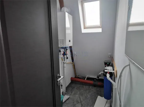 Casă 6 camere Ipotești - poza 12
