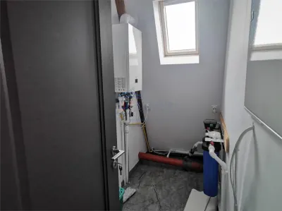 Casă 6 camere Ipotești - poza 12