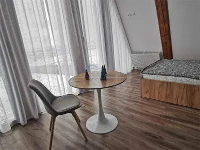 Casă 6 camere Ipotești - poza 9