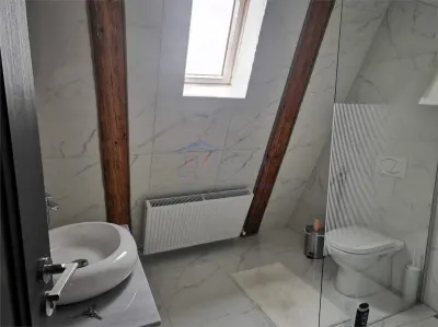 Casă 6 camere Ipotești - poza 10