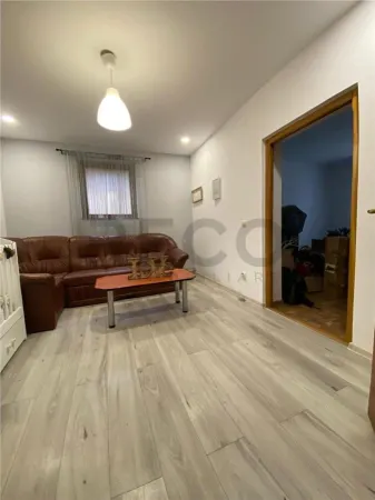 Casă 6 camere Curatele - poza 2