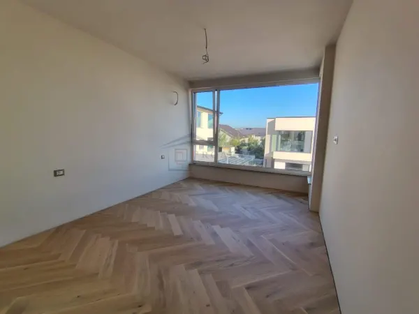 Casă 4 camere Suceava - poza 3