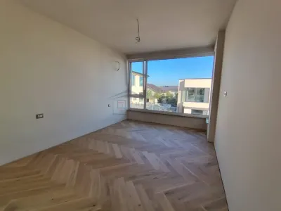 Casă 4 camere Suceava - poza 3