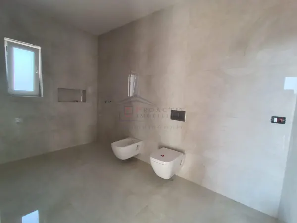 Casă 4 camere Suceava - poza 10