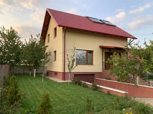 Casă 4 camere Suceava - poza 2