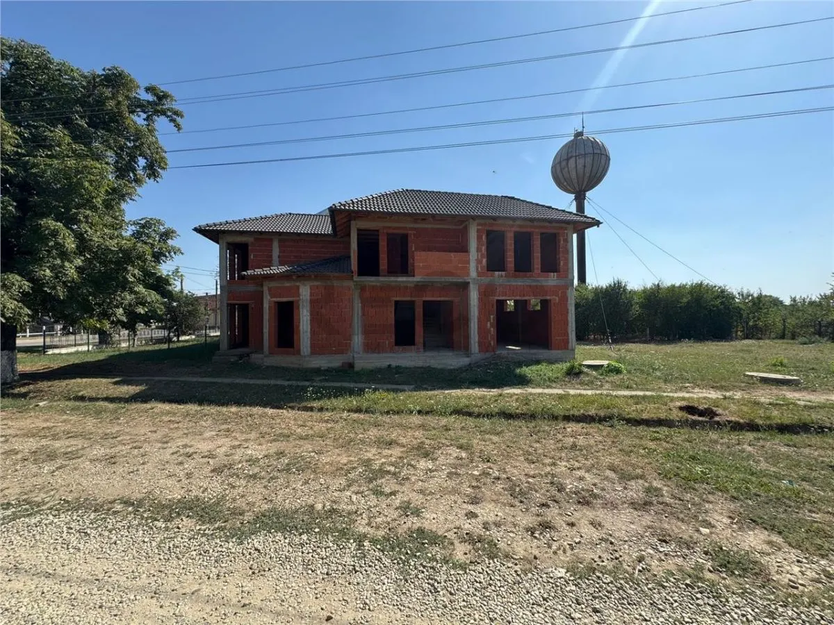 Casă 4 camere Livada de Bihor - poza 1