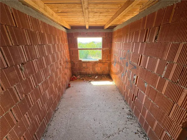 Casă 4 camere Livada de Bihor - poza 11