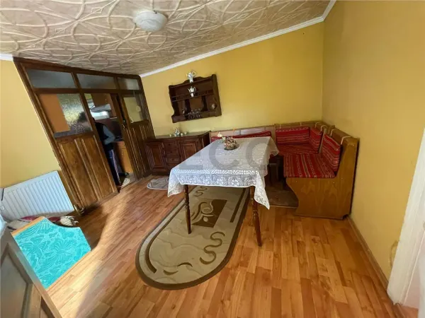 Casă 5 camere Tinaud - poza 9
