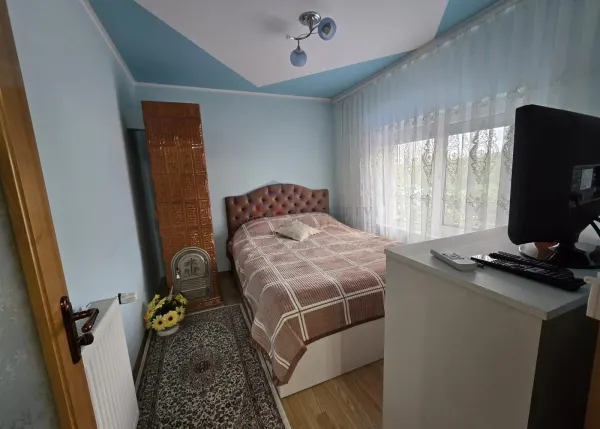 Casă 11 camere Darabani - poza 14