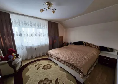 Casă 11 camere Darabani - poza 17