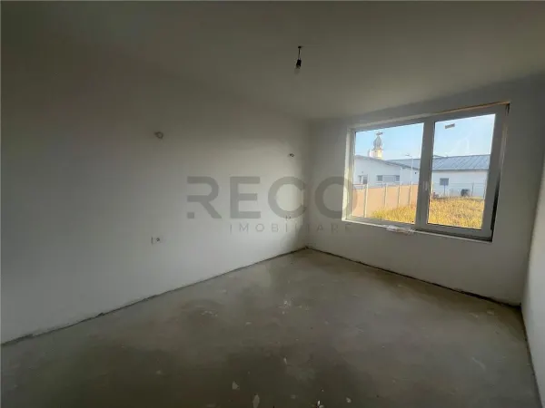 Casă 4 camere Paleu - poza 20