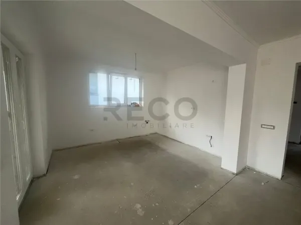 Casă 4 camere Paleu - poza 4