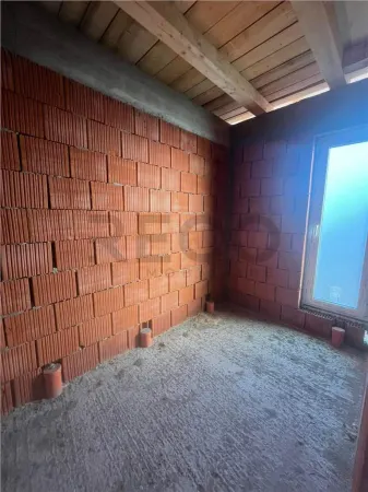 Casă 4 camere Paleu - poza 13