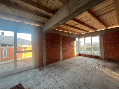 Casă 4 camere Paleu - poza 15