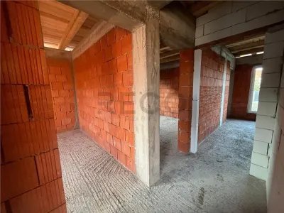 Casă 4 camere Paleu - poza 18
