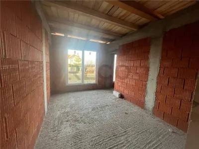 Casă 4 camere Paleu - poza 7