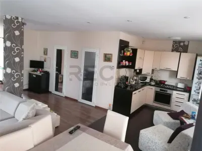 Casă 6 camere Oradea - poza 2