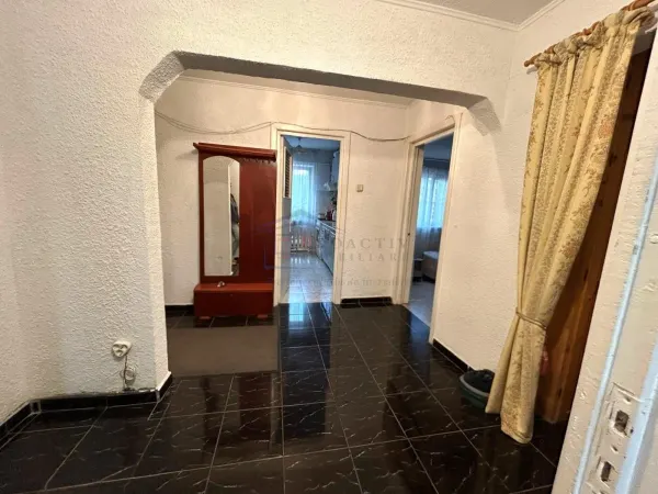 Apartament 4 camere Suceava - poza 11