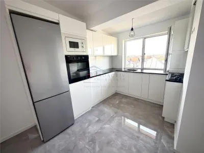 Apartament 2 camere Ipotești - poza 7