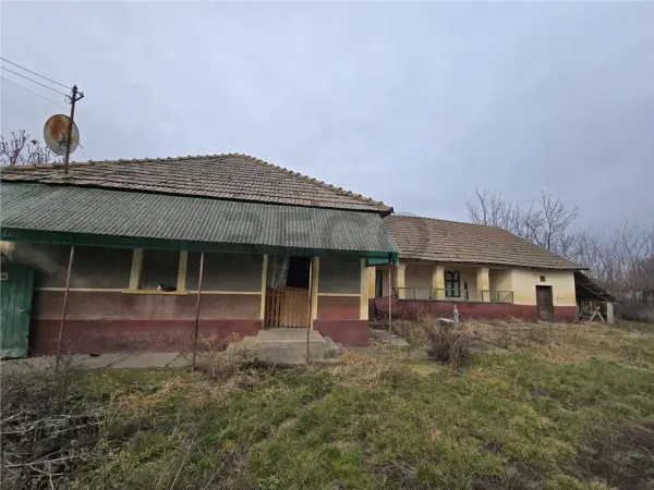 Casă 3 camere Boiu - poza 2