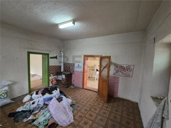 Casă 3 camere Boiu - poza 11