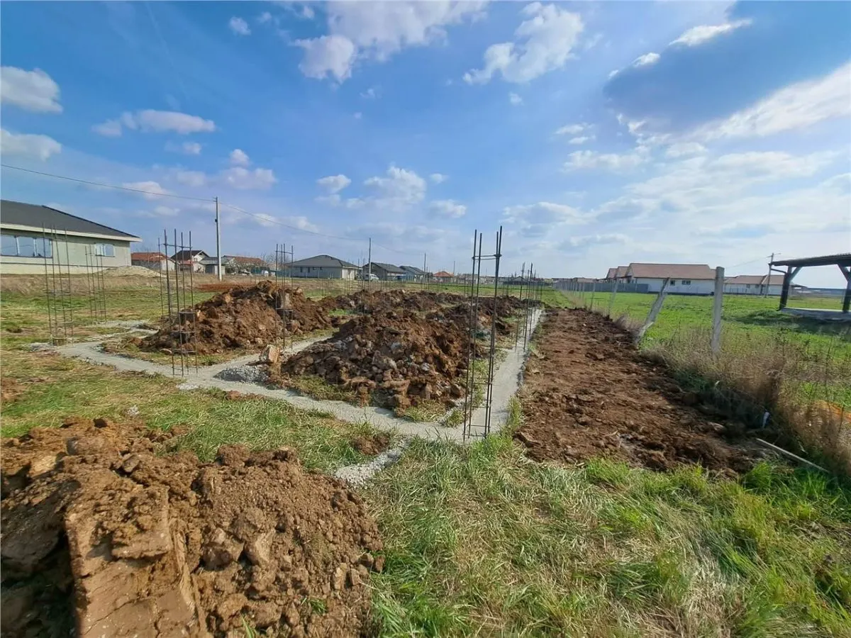Casă 4 camere Biharia - poza 1
