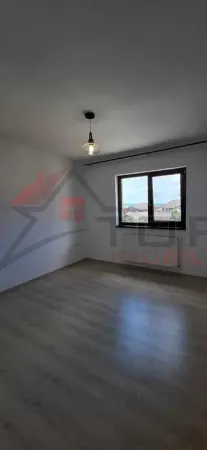 Apartament 3 camere Valea Lupului - poza 2