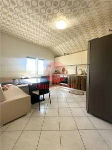 Casă 8 camere Valu lui Traian - poza 4