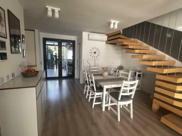 Casă 4 camere Tunari - poza 5