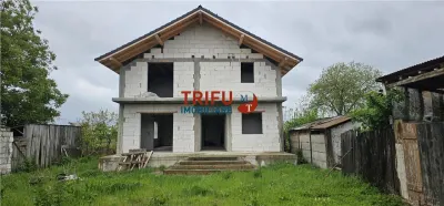 Casă 4 camere Alba Iulia - poza 1