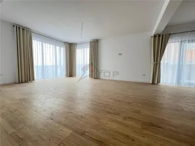 Casă 4 camere Iași - poza 2