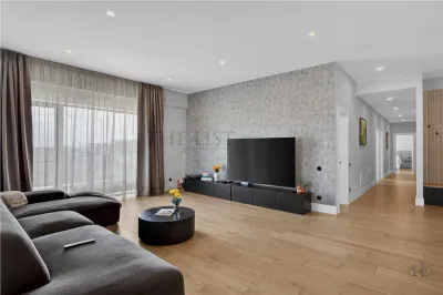 Apartament 4 camere Voluntari - poza 7