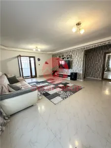 Casă 6 camere Valu lui Traian - poza 2