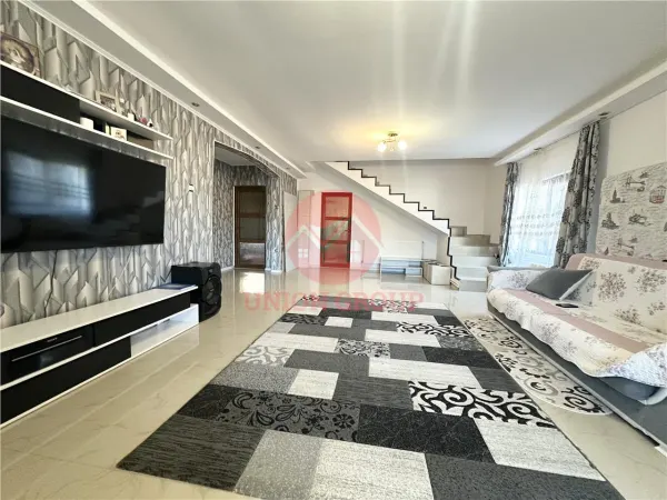 Casă 6 camere Valu lui Traian - poza 18